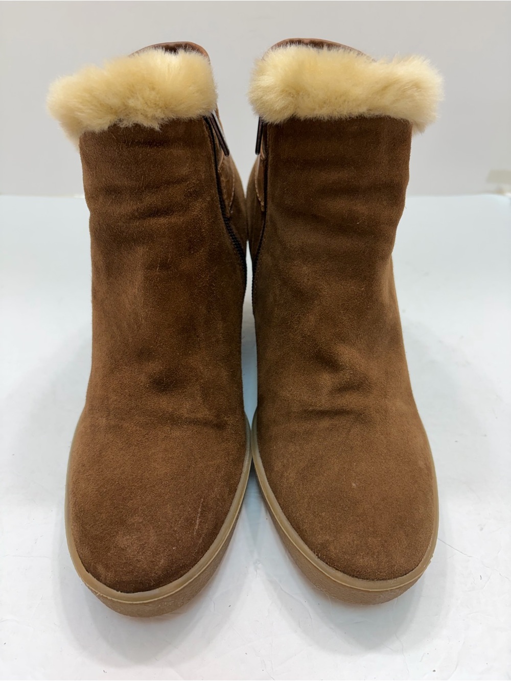 Aquatalia Brown Suede Shearling Lined Wedge Booties Size 8.5 Italy Zip Winter